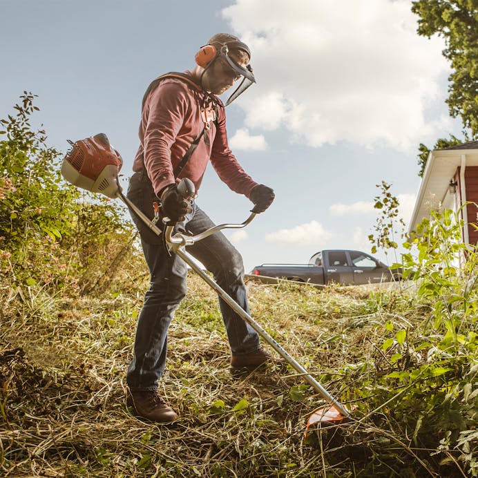 ￼sm STIHL FS2102 STIHL® FS 240 – Family Center Farm & Home